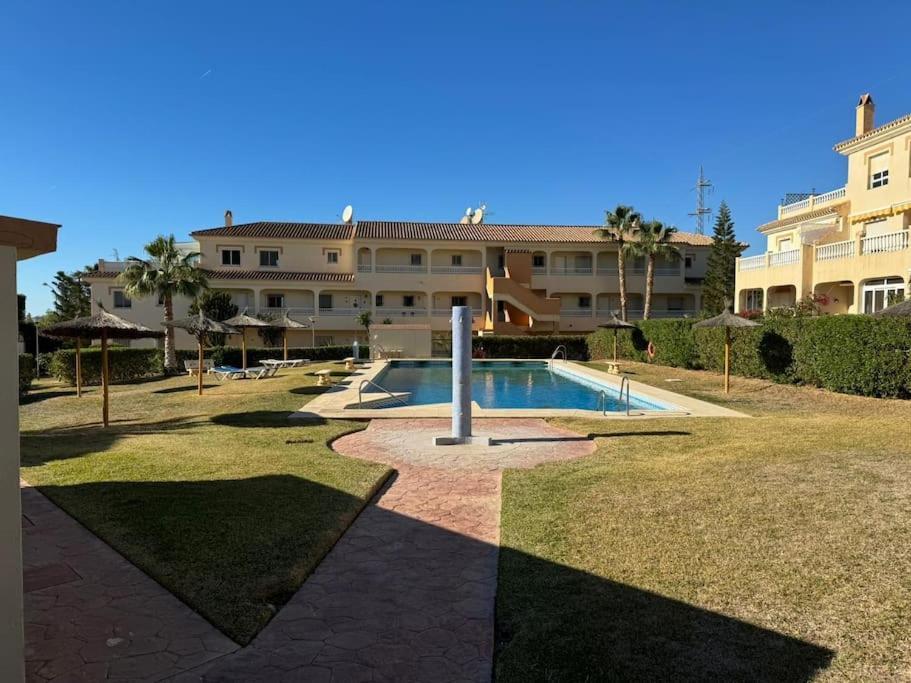 Nuevo Torrox Deluxe Beach & Piscina エクステリア 写真